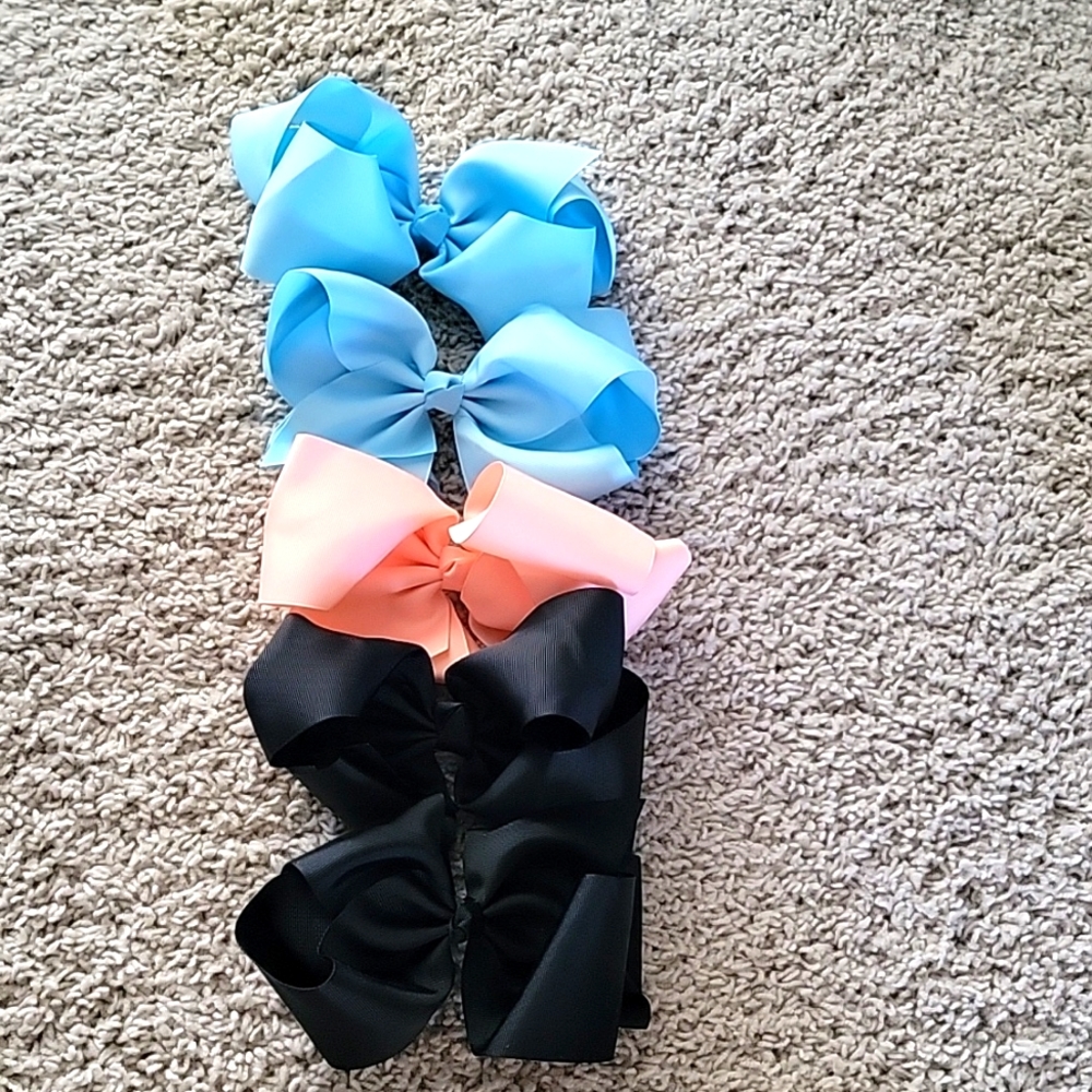 Girls BOWs southern doll style